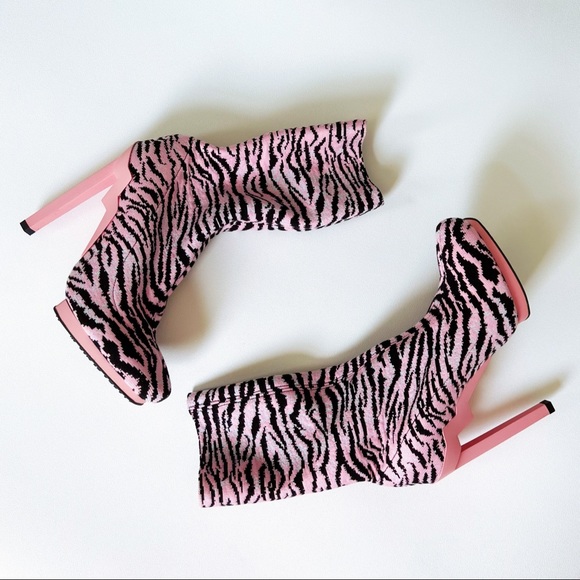KENZO x H&M Tiger-striped Knit Ankle Boots - Picture 6 of 16